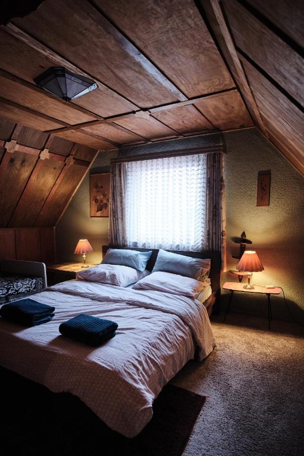 Guesthouse With 3 Apartments, Just Outside Berlin, Near To Tesla Burig Buitenkant foto